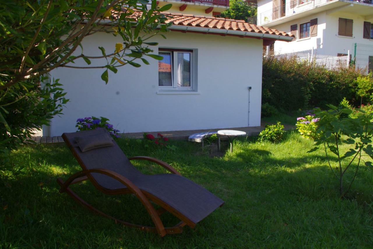 D'hôtes Hor Dago Près De La Gare Avec 2 Vélos Couette-café Hendaye